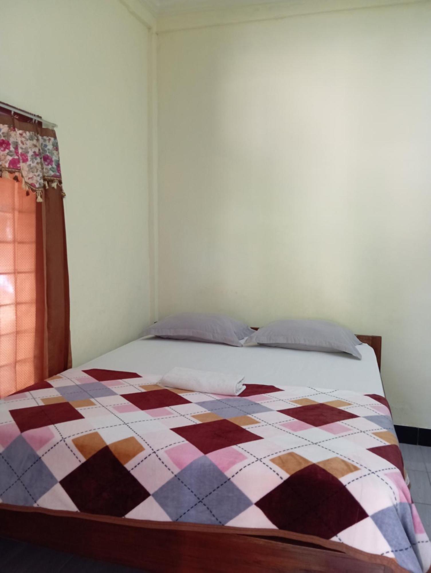 Pedek Homestay Praya Exterior foto